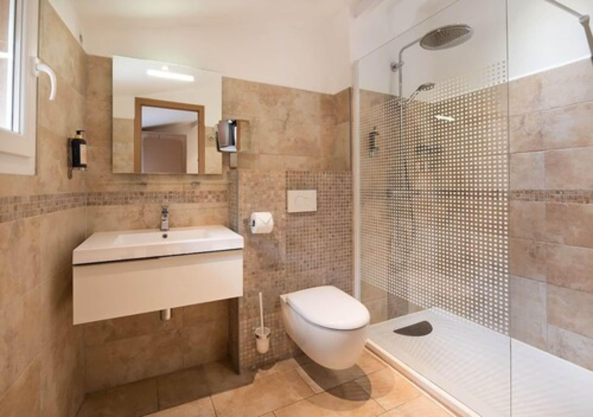 Holzer II Hotell Porto-Vecchio  Exteriör bild